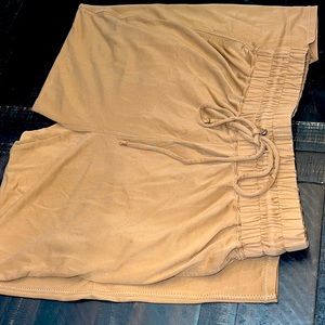 Fabletics Blaine soft jogger pants size small in barista color